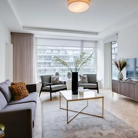 Apartamento Spacious, Modern In The Heart Of *